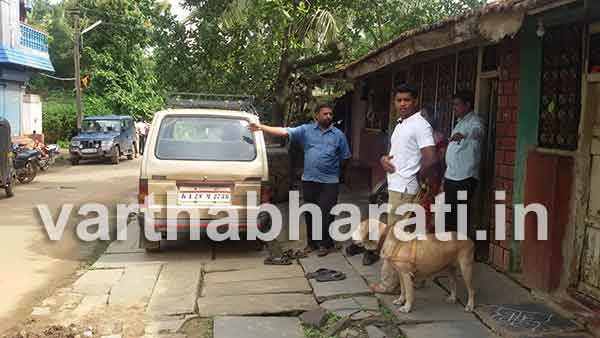ಮುಂಡಗೋಡ: ಮನೆ ಬಾಗಿಲು ಮುರಿದು ನಗದು, ಆಭರಣ ದೋಚಿದ ಕಳ್ಳರು