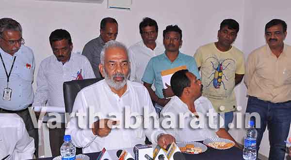 ಸೆಪ್ಟಂಬರ್ ಮೊದಲ ವಾರದಲ್ಲಿ ರೈತರಿಗೆ ಭೂಮಿ ಹಂಚಿಕೆ: ಎ. ಮಂಜು