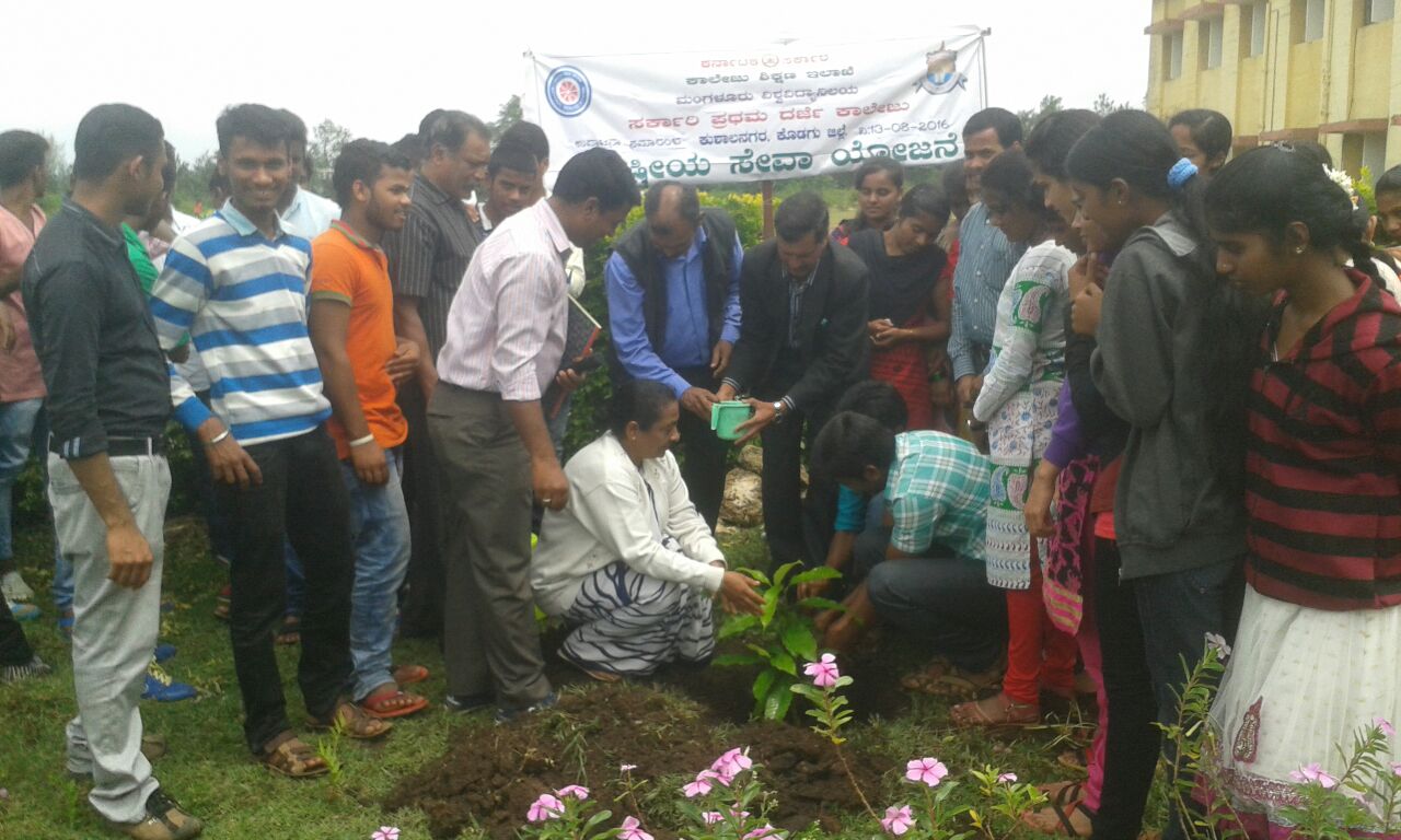 ‘ಪ್ರತಿಫಲಾಪೇಕ್ಷೆಯಿಲ್ಲದ ಸೇವೆ ರಾಷ್ಟ್ರೀಯ ಸೇವಾ ಯೋಜನೆಯ ಮುಖ್ಯಗುರಿ’