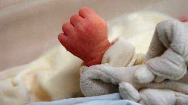 7 ತಿಂಗಳ ಮಗುವನ್ನು ಕಾರಿನಲ್ಲಿ ಮರೆತು ಹೋದ ಅಪ್ಪ !