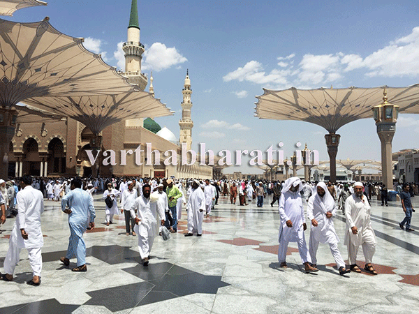 ಪವಿತ್ರ ಹಜ್ ಯಾತ್ರೆ: ಮದೀನಾದಿಂದ ಮಕ್ಕಾಕ್ಕೆ ಹೊರಟಿದ್ದಾರೆ ಯಾತ್ರಾರ್ಥಿಗಳು