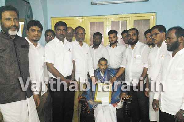 ಯುನಿವೆಫ್‌ನಿಂದ ಅಹ್ಮದ್ ಅನ್ವರ್‌ರಿಗೆ ‘ಶೇಖ್ ಅಹ್ಮದ್ ಸರ್ ಹಿಂದಿ ಪ್ರಶಸ್ತಿ’ ಪ್ರದಾನ