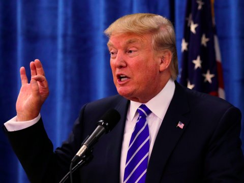 ಅಮೆರಿಕಕ್ಕೆ ಬರುವವರು ಸೂಕ್ಷ್ಮ ತಪಾಸಣೆಗೆ ಒಳಗಾಗಲೇಬೇಕು: ಡೊನಾಲ್ಡ್ ಟ್ರಂಪ್