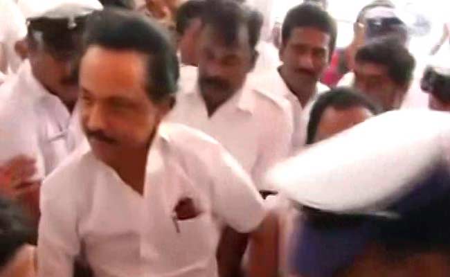 ತಮಿಳುನಾಡು ವಿಧಾನಸಭೆಯಲ್ಲಿ ಭಾರೀ ಹೈಡ್ರಾಮಾ; 89 ಶಾಸಕರು ಅಮಾನತು