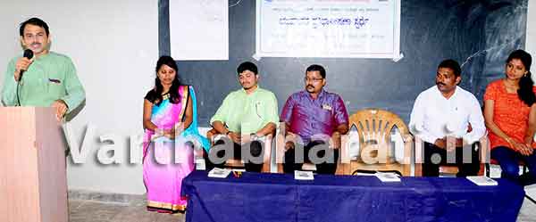 ಗ್ರಹಿಸುವ ಸಾಮರ್ಥ್ಯಕ್ಕೆ ಸಾಹಿತ್ಯ ಸಹಕಾರಿ: ಡಾ.ಗಿರೀಶ್ ಭಟ್ ಅಜೆಕ್ಕಳ