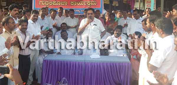 ಮರ್ದಾಳ-ಉಪ್ಪಿನಂಗಡಿ ರಸ್ತೆ ಅಗಲೀಕರಣಕ್ಕೆ ಗುದ್ದಲಿ ಪೂಜೆ