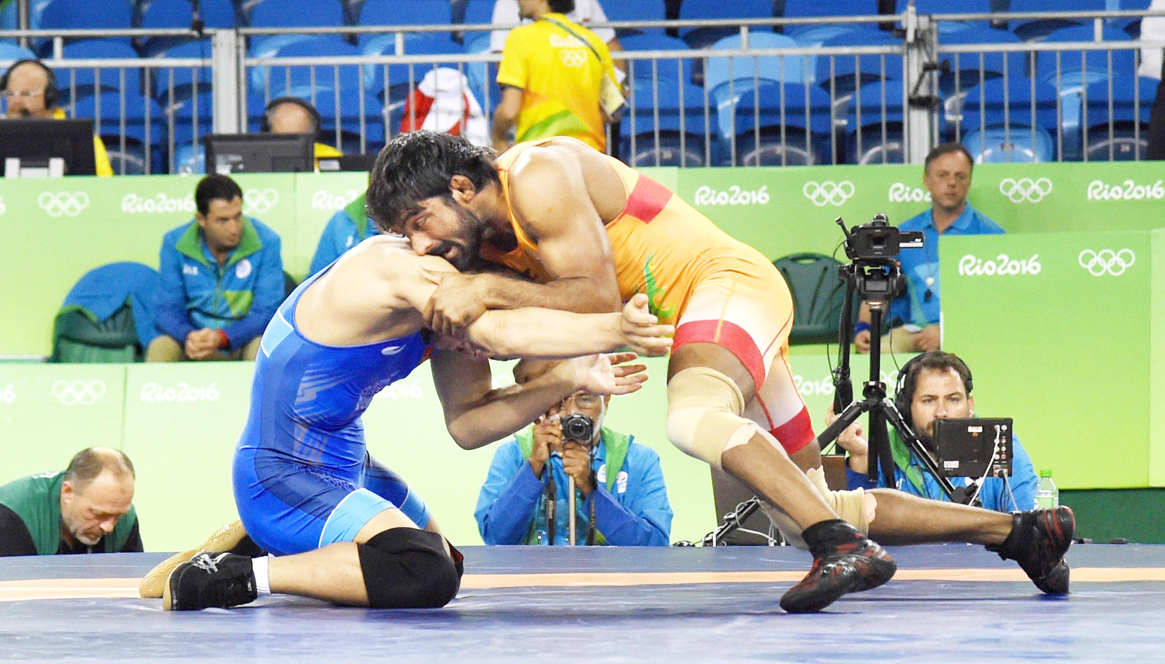 ಕುಸ್ತಿ: ಅರ್ಹತಾ ಸುತ್ತಿನಲ್ಲೇ ಸೋತ ಯೋಗೇಶ್ವರ್