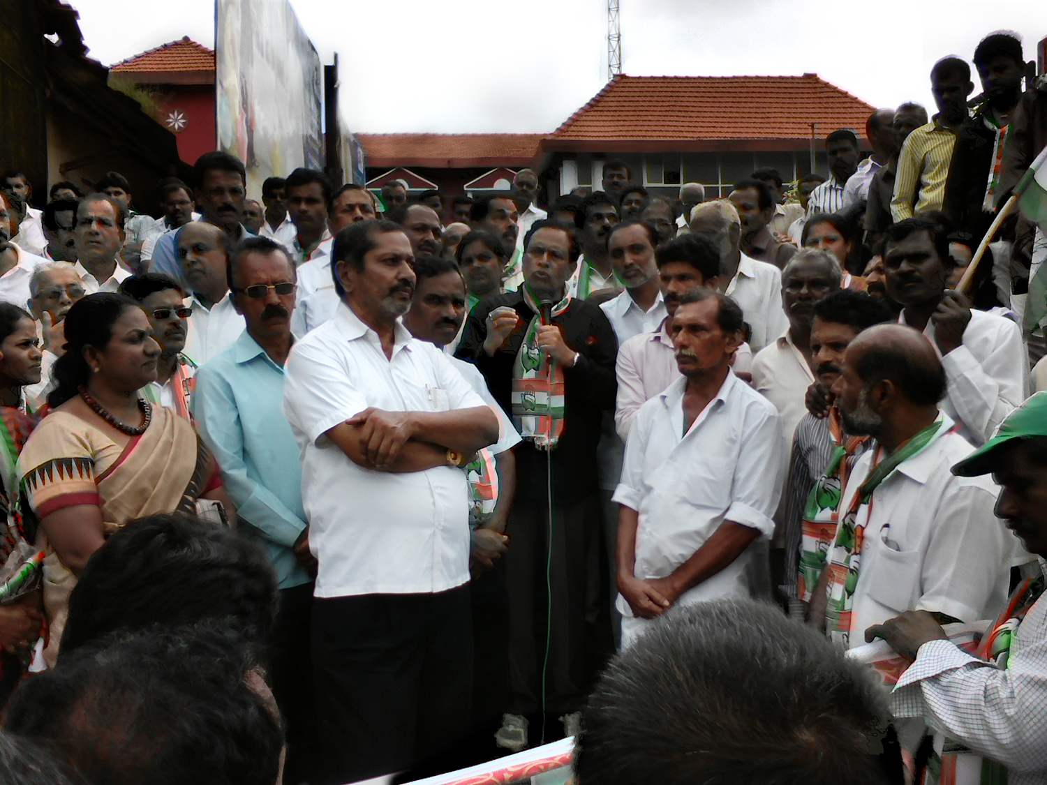 ಪ್ರವೀಣ್ ಪೂಜಾರಿ ಹತ್ಯೆ ಖಂಡಿಸಿ ಬೃಹತ್ ಪ್ರತಿಭಟನೆ