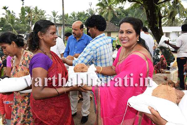 ಕಾರ್ಪೊರೇಟರ್ ಕವಿತಾ ಸನಿಲ್‌ರಿಂದ ಅಷ್ಟಮಿ ಕೊಡುಗೆ!