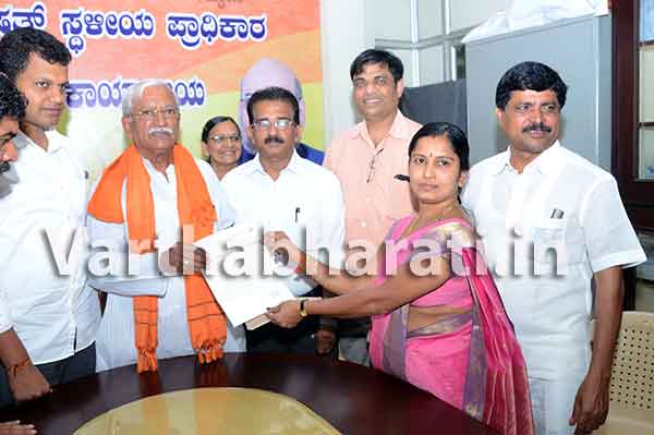 ಬಿಜೆಪಿ ಕಚೇರಿಗೆ ಕೇಂದ್ರ ಸಚಿವರ ಭೇಟಿ