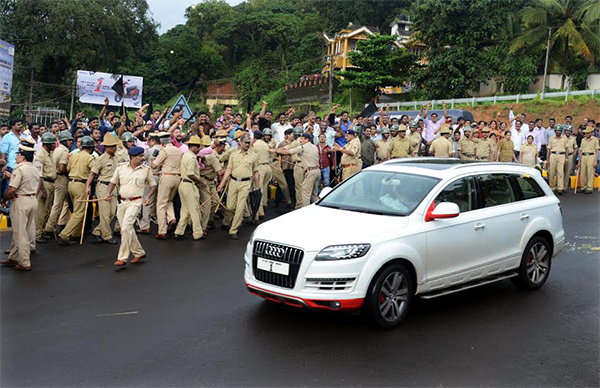ಮೊಟ್ಟೆಸೆತ ಪುರಾಣ