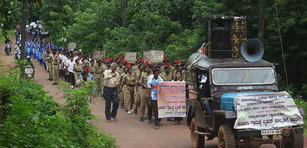 ವಿದ್ಯಾರ್ಥಿಗಳು ಬಾಹ್ಯ ಜಗತ್ತಿಗೆ ತೆರೆದುಕೊಳ್ಳುವುದು ಅಗತ್ಯ : ಬಲರಾಮ ಆಚಾರ್ಯ