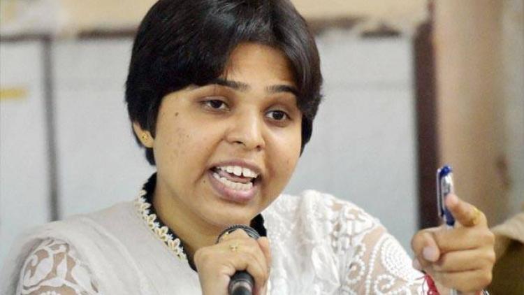 ಮಹಿಳೆಯರಿಗೆ ಪ್ರವೇಶ: ಇನ್ನು ಶಬರಿಮಲೆಯತ್ತ ಎಂದ ತೃಪ್ತಿದೇಸಾಯಿ