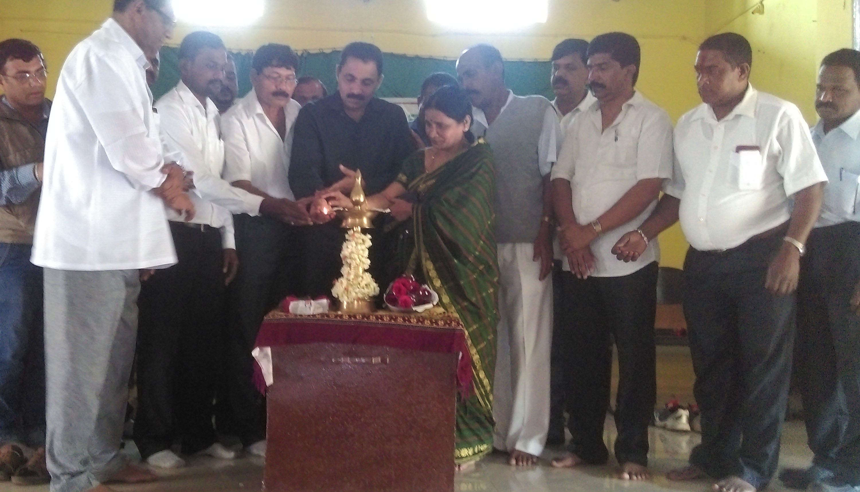 ತುಳು ಭಾಷಿಕರು ಸಂಘಟಿತರಾಗಬೇಕು: ರತ್ನಾಕರ್ ಶೆಟ್ಟಿ