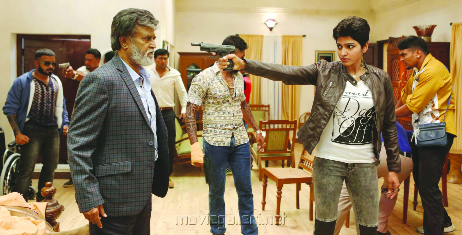 ಧನ್ಸಿಕಾ ಶೈನಿಂಗ್