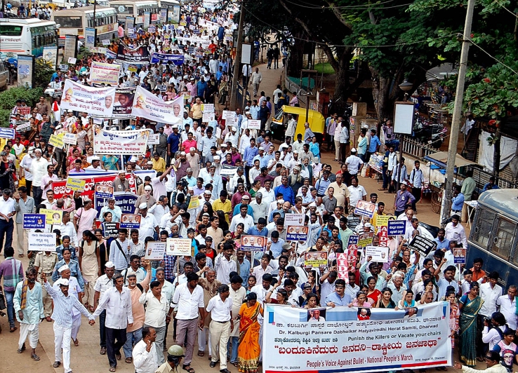 ಕಲಬುರ್ಗಿ ಹಂತಕರ ಬಂಧಿಸಲು ಸರಕಾರಕ್ಕೆ ಒಂದು ತಿಂಗಳ ಗಡುವು : ವಿಧಾನ ಮಂಡಲ ಮುತ್ತಿಗೆ ಎಚ್ಚರಿಕೆ