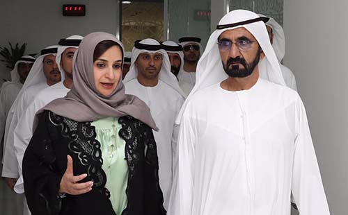 ಹೆರಿಗೆಯಾಗಿ ಮೂರೇ ವಾರಗಳಲ್ಲಿ ಕರ್ತವ್ಯಕ್ಕೆ ಹಾಜರಾದ ದುಬೈ ಸಚಿವೆ!