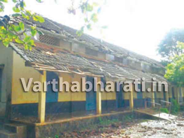 ಬೇಕೂರು ಶಾಲಾ ಕಟ್ಟಡ ಕುಸಿತ