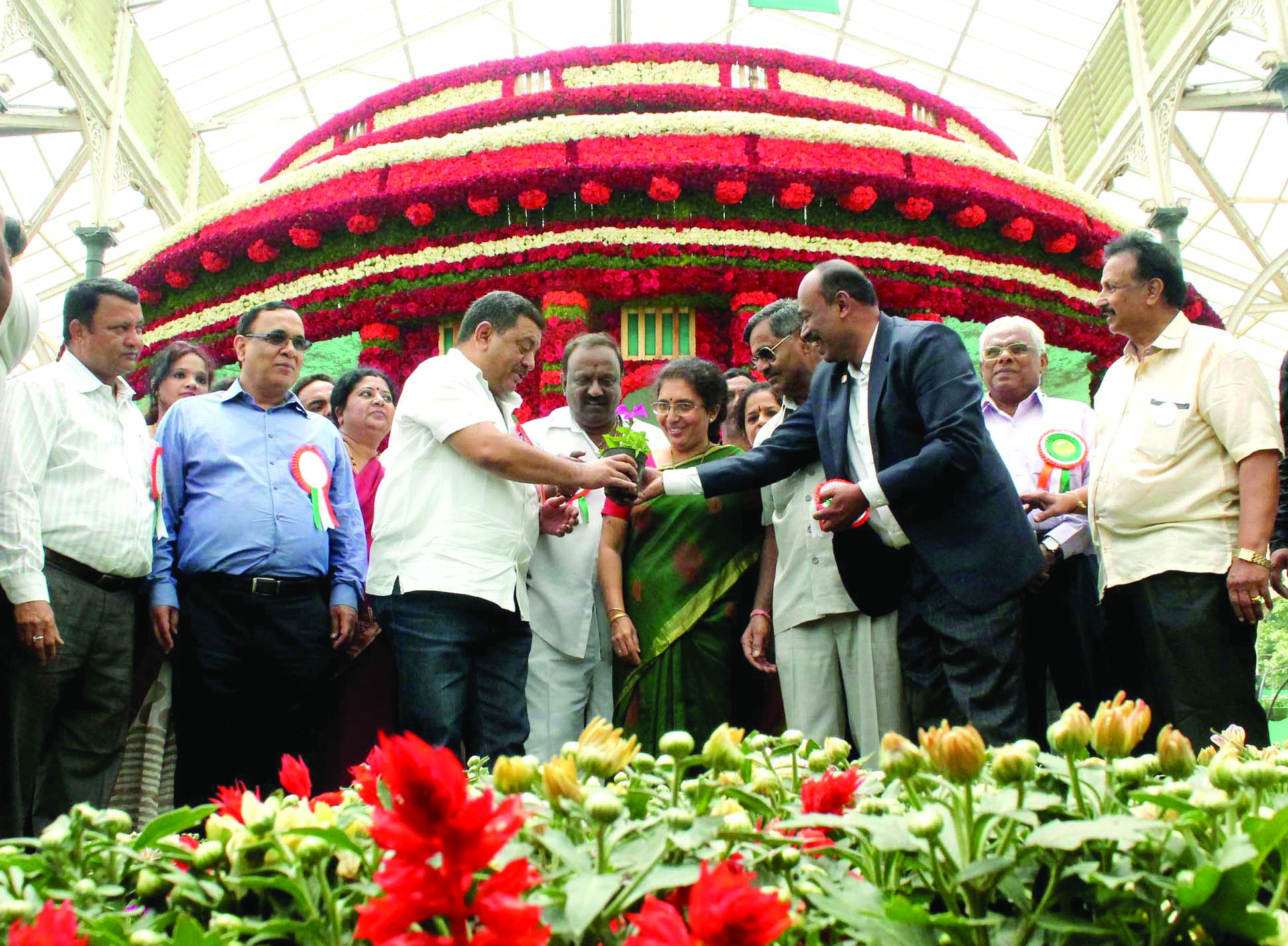 ‘ಸಸ್ಯಕಾಶಿ’ ಶೃಂಗಾರಕ್ಕೆ ಆಧುನಿಕ ತಂತ್ರಜ್ಞಾನನದ ನೆರವು: ಸಚಿವ ಮಲ್ಲಿಕಾರ್ಜುನ್