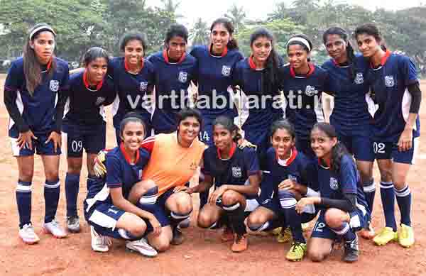 ಸೈಂಟ್ ಅಲೋಶಿಯಸ್ ಕಾಲೇಜು ತಂಡಕ್ಕೆ ಪ್ರಶಸ್ತಿ