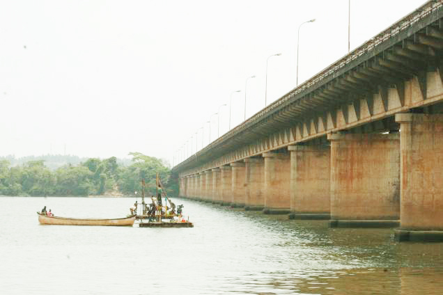 ಅಭಿವೃದ್ಧಿಪಥದತ್ತ ಸಾಗುತ್ತಿರುವ ಜಿಲ್ಲೆಯಲ್ಲಿ ಸವಲತ್ತುಗಳ ಕೊರತೆ!