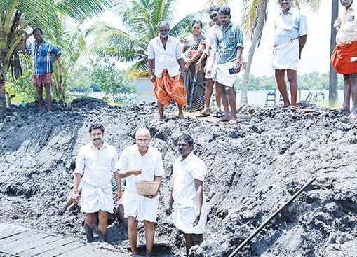 ಮಾಜಿ ರಾ ಅಧಿಕಾರಿ ಈಗ ರೈತ!