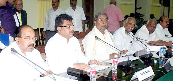 ಎತ್ತಿನಹೊಳೆ ಯೋಜನೆ ತ್ವರಿತ ಅನುಷ್ಠಾನಕ್ಕೆ ಸಿಎಂ ಸೂಚನೆ