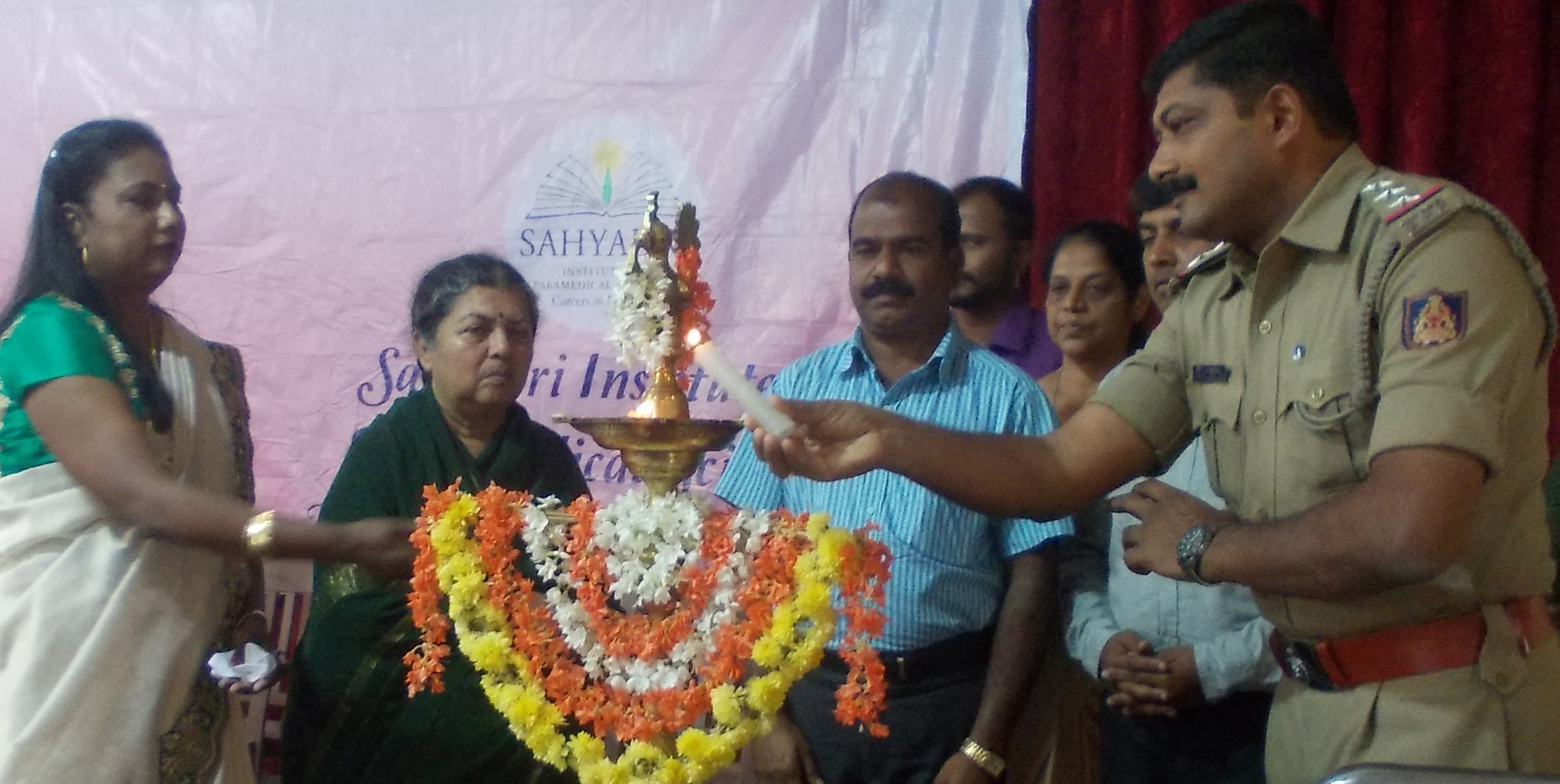 ಕಾನೂನು ಪರಿಪಾಲನೆಯೇ ನಿಜವಾದ ದೇಶಭಕ್ತಿ: ಕೃಷ್ಣರಾಜು