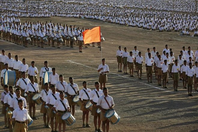 ಪಾರಿಕ್ಕರ್-ಗಡ್ಕರಿ ವಿರುದ್ಧ ಆರೆಸ್ಸೆಸ್ ಮುಖಂಡನ ದಾಳಿ