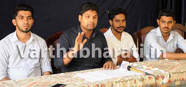 ಪ್ರಾಂಶುಪಾಲರ ಒತ್ತಡದಿಂದ ದೂರು ನೀಡಿದ್ದರು: ಕ್ಯಾಂಪಸ್ ಫ್ರಂಟ್ ಆರೋಪ