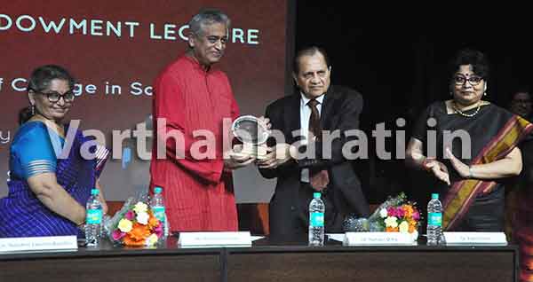 ಸಮಾಜದ ಬದಲಾವಣೆಗೆ ‘ನಾಗರಿಕ ಪತ್ರಿಕೋದ್ಯಮ’ಕ್ಕೆ ಒತ್ತು: ರಾಜ್‌ದೀಪ್ ಸರ್ದೇಸಾಯಿ ಆಶಯ