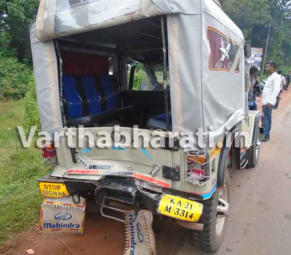 ಜೀಪ್‌ಗೆ ಲಾರಿ ಢಿಕ್ಕಿ: ಐದು ಮಂದಿಗೆ ಗಾಯ