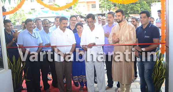 ಸುಪ್ರೀಂ ಬಜಾಜ್ ಶೋ ರೂಂ ಹಾಗೂ ಸೇವಾ ಕೇಂದ್ರ ಉದ್ಘಾಟನೆ