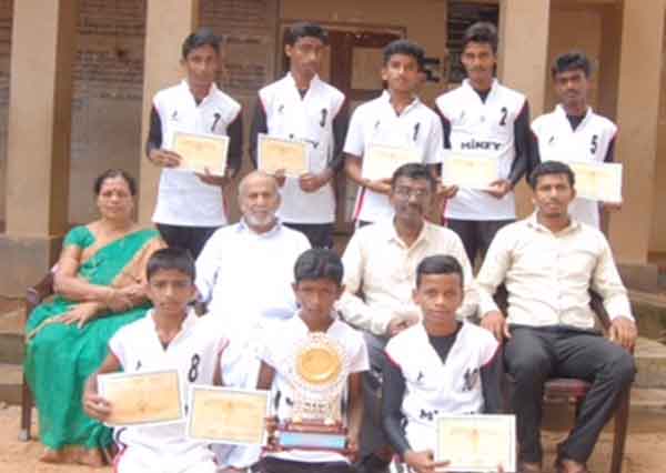 ವಾಲಿಬಾಲ್: ಕೋಡಿ ಬ್ಯಾರೀಸ್ ಶಾಲಾ ವಿದ್ಯಾರ್ಥಿಗಳು ವಿಭಾಗೀಯ ಮಟ್ಟಕ್ಕೆ ಆಯ್ಕೆ