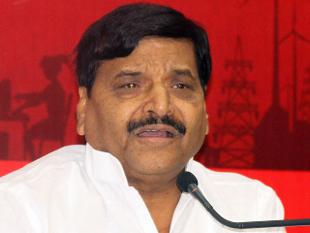 ಎಸ್ಪಿಯ ಪರಿ‘ವಾರ್’: ಅಖಿಲೇಶ್ ರ ಚಾಚಾ ಶಿವಪಾಲ್ ಯಾದವ್ ರಾಜೀನಾಮೆ