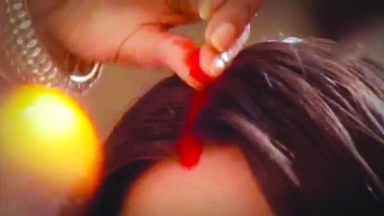 ಬಾಲಿವುಡ್: ಕುಂಕುಮ ತಂದ ದೌರ್ಭಾಗ್ಯ