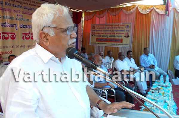 ಉ.ಕ. ಜಿಲ್ಲಾ ಆರೋಗ್ಯ ಇಲಾಖೆಗೆ 100 ಕೋಟಿ ರೂ. ಅನುದಾನ ನೀಡಿದ್ದೇನೆ : ಆರ್.ವಿ.ದೇಶಪಾಂಡೆ