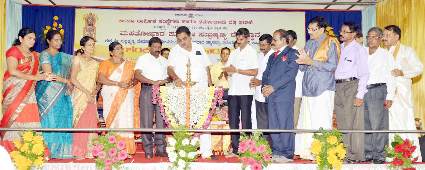 ಸುಬ್ರಹ್ಮಣ್ಯ: ಅಭಿವೃದ್ಧಿ ಕಾಮಗಾರಿಗಳಿಗೆ ಶಿಲಾನ್ಯಾಸ