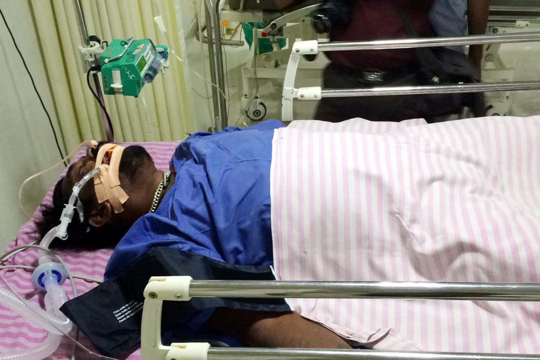 ಸ್ನೇಕ್ ಕಿರಣ್‌ಗೆ ಕಚ್ಚಿದ ನಾಗರಹಾವು: ಸ್ಥಿತಿ ಗಂಭೀರ