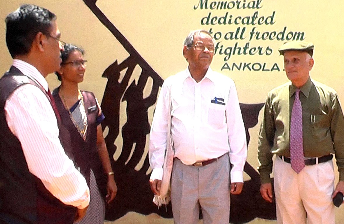 ವಿದ್ಯಾರ್ಥಿಗಳ ಕ್ರಿಯಾಶೀಲತೆಗೆ ಪ್ರಾಧ್ಯಾಪಕರ ಪಾತ್ರ ಅಪಾರ:  ಪ್ರೊ. ಜಿ.ಪಿ. ಠಾಕೂರ