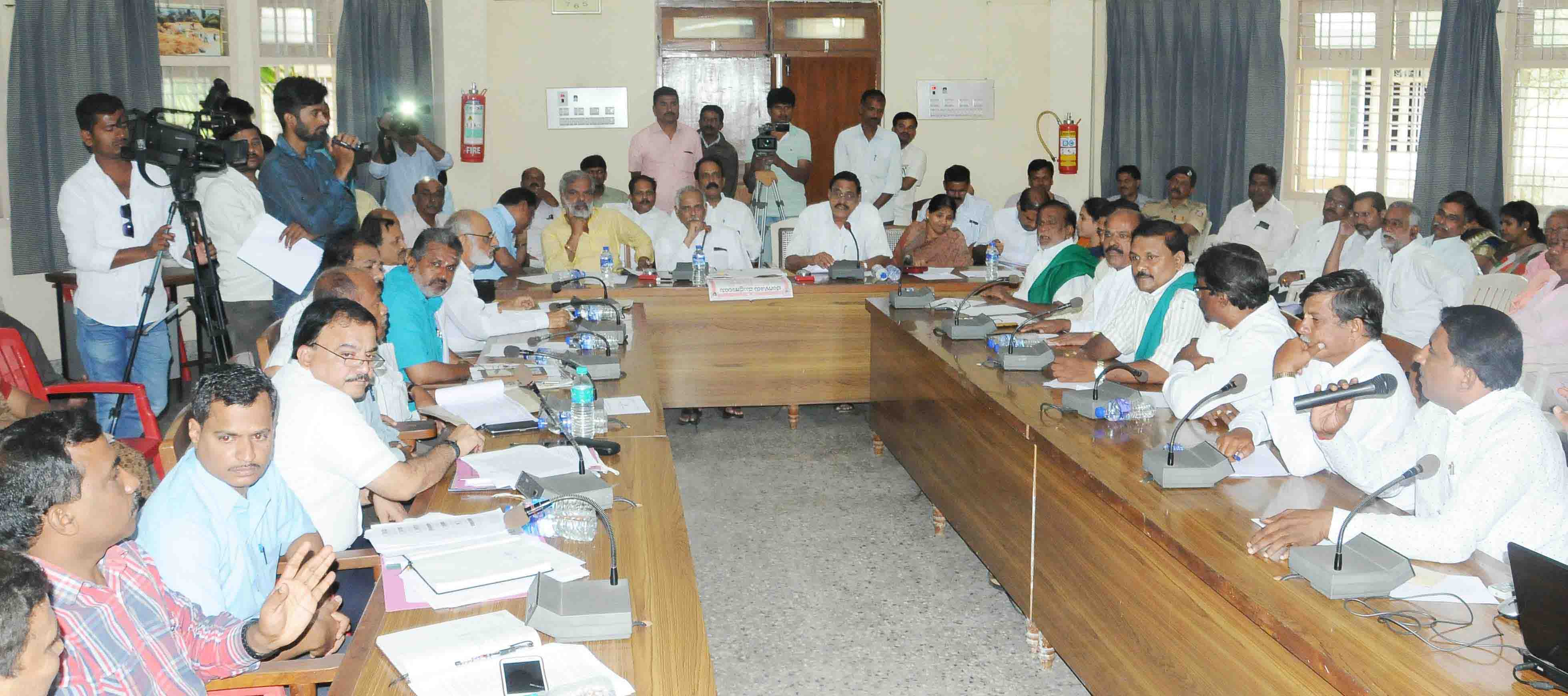 ಭದ್ರಾದಿಂದ 10 ದಿನ ನೀರು  ಹರಿಸಲಾಗದು: ಕಾಗೋಡು ಸ್ಪಷ್ಟನೆ