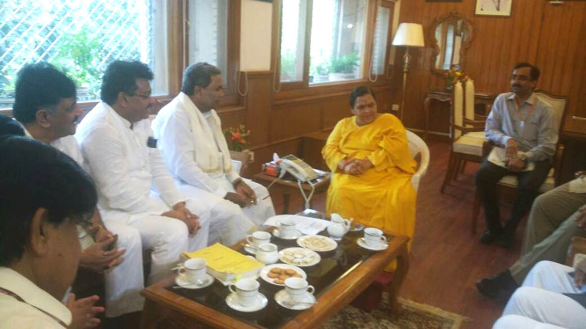 ಕಾವೇರಿ ಸಮಸ್ಯೆ: ಉಮಾಭಾರತಿ ಭೇಟಿಯಾದ ಸಿಎಂ