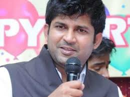 ಸಂಸದ ಪ್ರತಾಪ್‌ ಸಿಂಹಗೆ ಮಂಡ್ಯದಲ್ಲಿ  ತರಾಟೆ