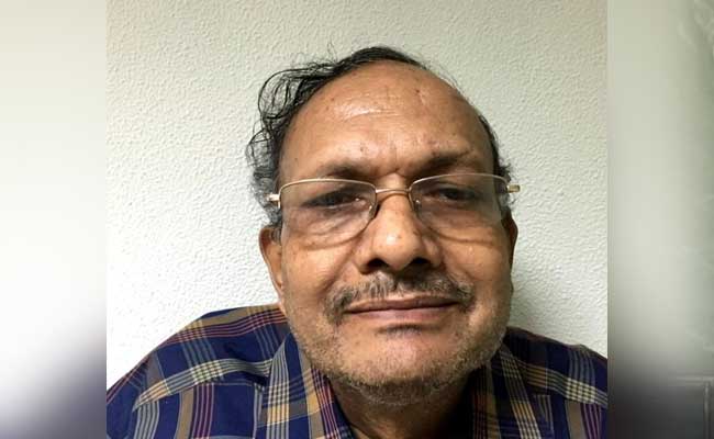 ಮಾಜಿ ಅಧಿಕಾರಿ ಬಿಕೆ ಬನ್ಸಾಲ್‌ ಮಗನೊಂದಿಗೆ  ಆತ್ಮಹತ್ಯೆ