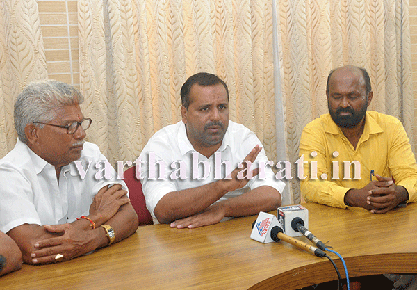 ಕರ್ನಾಟಕದ ಪಡಿತರ ಕೂಪನ್ ಪಡೆಯುವಲ್ಲಿನ ಸರಳ ವ್ಯವಸ್ಥೆ ದೇಶದಲ್ಲೇ ಪ್ರಥಮ: ಸಚಿವ ಖಾದರ್