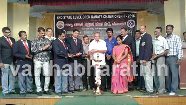 ಮೂಡುಬಿದಿರೆಯಲ್ಲಿ ರಾಜ್ಯ ಮಟ್ಟದ ಕರಾಟೆ ಸ್ಪರ್ಧೆಗೆ ಚಾಲನೆ