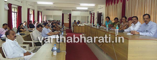 ಜಸಸಂಪರ್ಕ ಸಭೆಯಲ್ಲಿ ನಾಗರಿಕರಿಲ್ಲ:ಪ್ರಚಾರ ನೀಡದ ಮಾಧ್ಯಮ ಮತ್ತು ಅಧಿಕಾರಿಗಳ ವಿರುದ್ದ ತಾ.ಪಂ. ಅಧ್ಯಕ್ಷೆ ಗರಂ