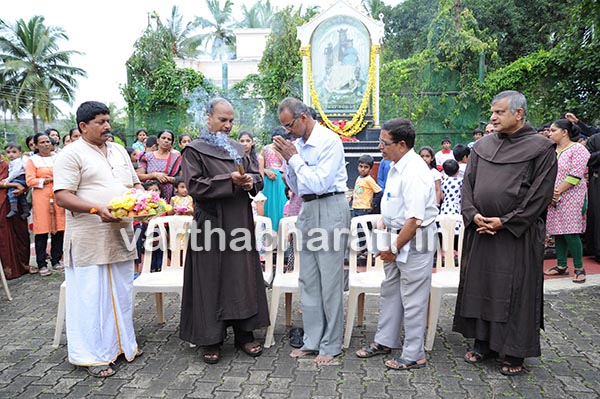 ಗೌರಿಗಣೇಶೋತ್ಸವ ಹಾಗೂ ತೆನೆಹಬ್ಬ: ಪರಸ್ಪರ ಶುಭಾಷಯ ವಿನಿಮಯ