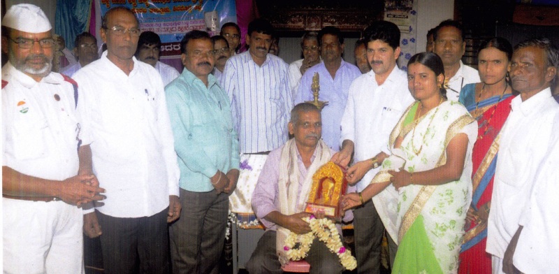 ಪ್ರಾಮಾಣಿಕವಾಗಿ ಕಾರ್ಯ ನಿರ್ವಹಿಸಿದಾಗ ಅಭಿವೃದ್ಧಿ ಸಾಧ್ಯ: ಜಿಪಂ ಸದಸ್ಯ ಶಿವಲಿಂಗೇಗೌಡ