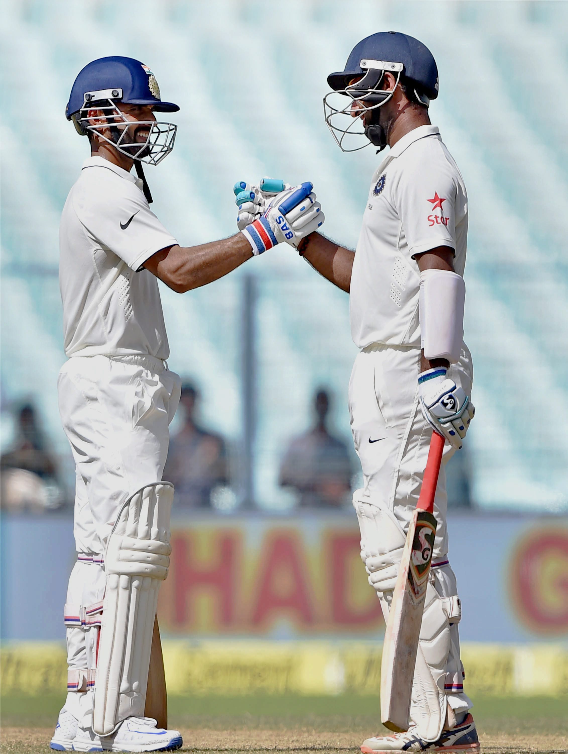 ಪೂಜಾರ, ರಹಾನೆ ಅರ್ಧಶತಕ ; ಭಾರತ ಸಾಧಾರಣ ಮೊತ್ತ